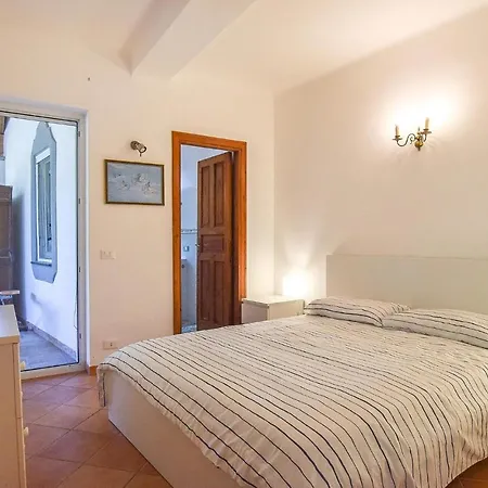 Amazing In Forio-panza With Kitchen Holiday home *
