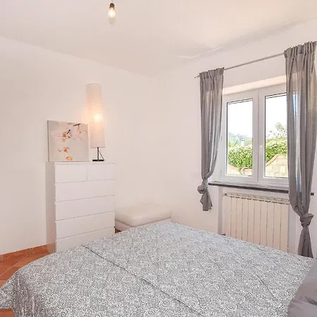 Amazing In Forio-panza With Kitchen Holiday home *